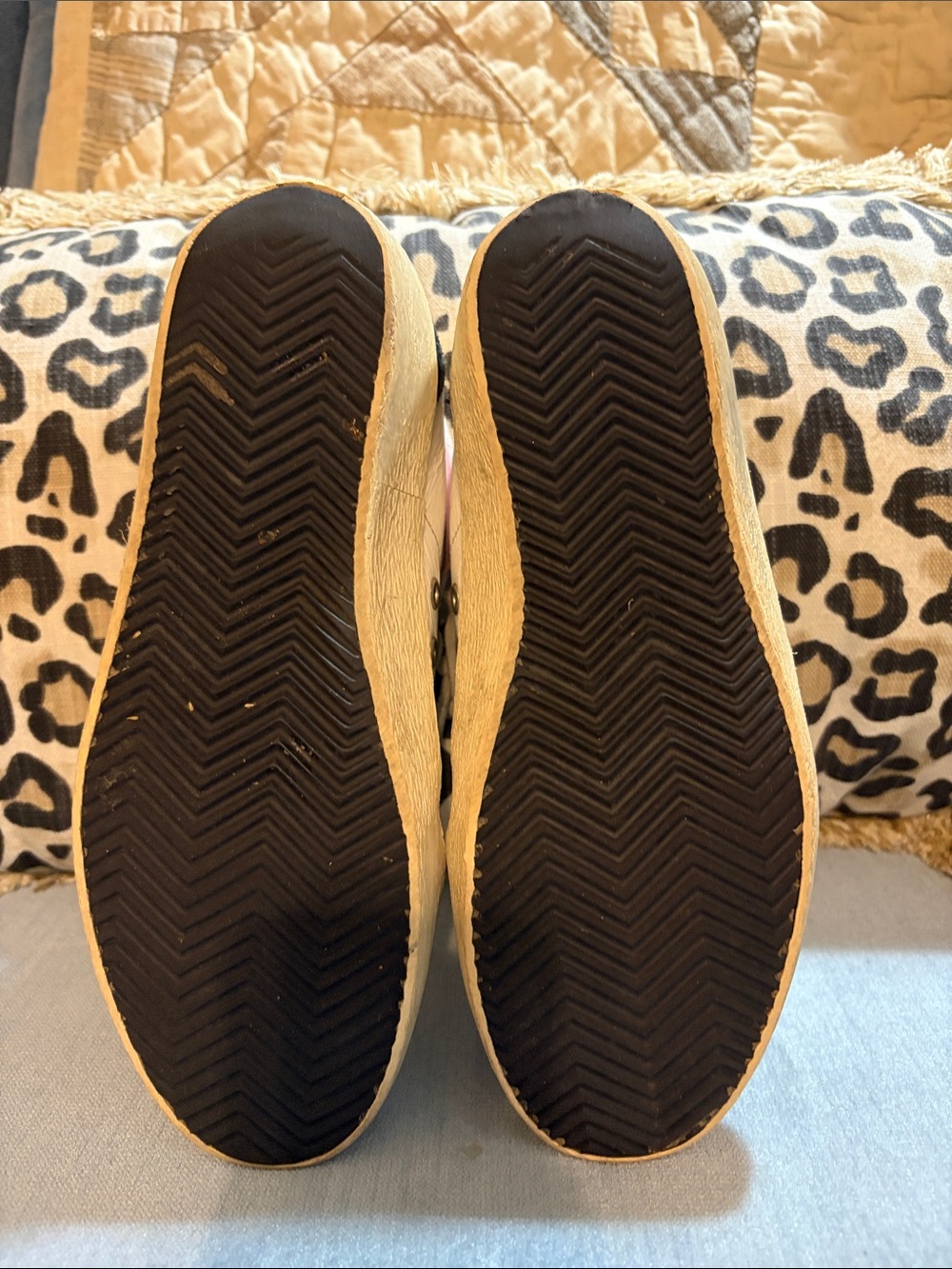 Golden Goose Midstar White Leather 'Superstar' Sneakers with Gold Star - Picture 7 of 8